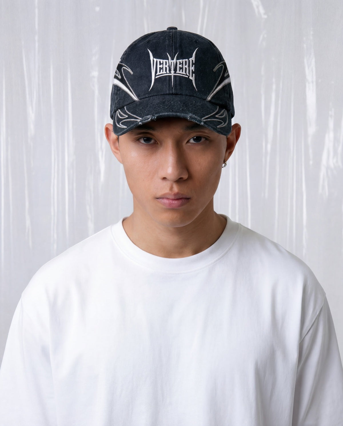 Vertere Berlin Venom Cap Distressed Black
