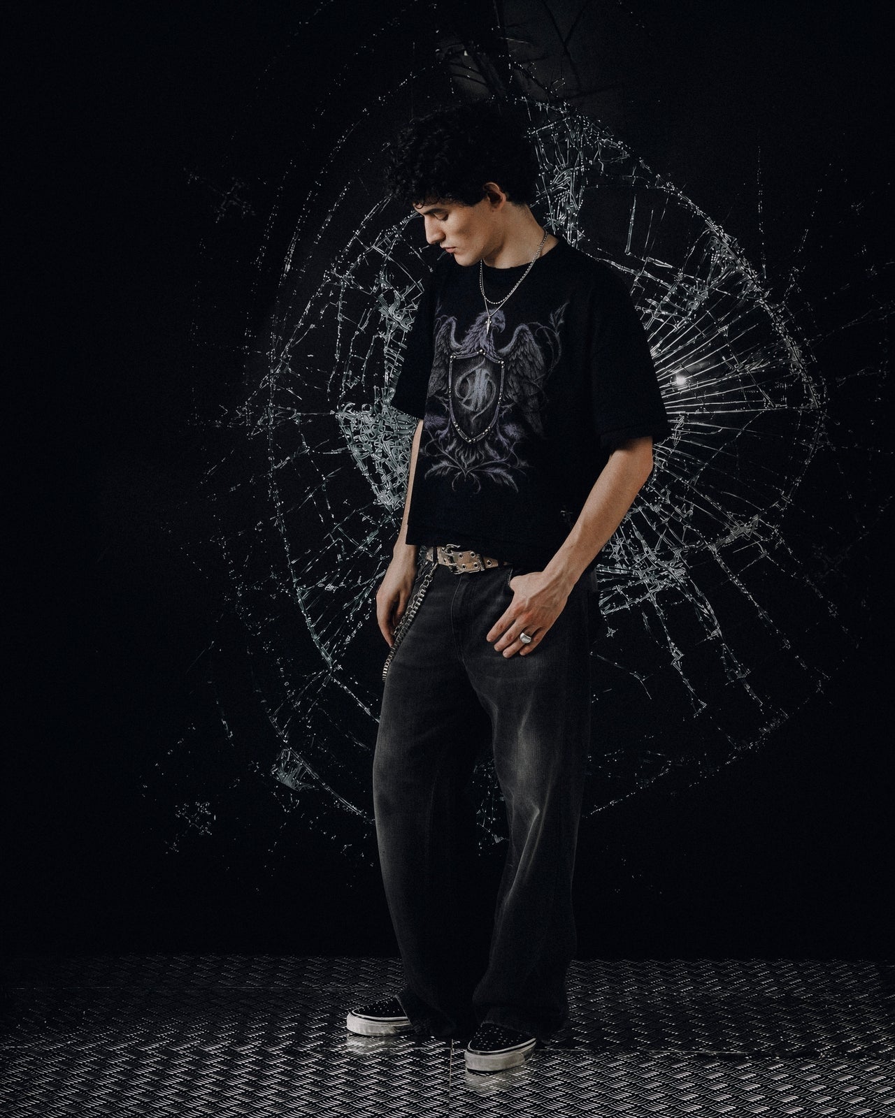 Formy Studio Make It Bleed Black