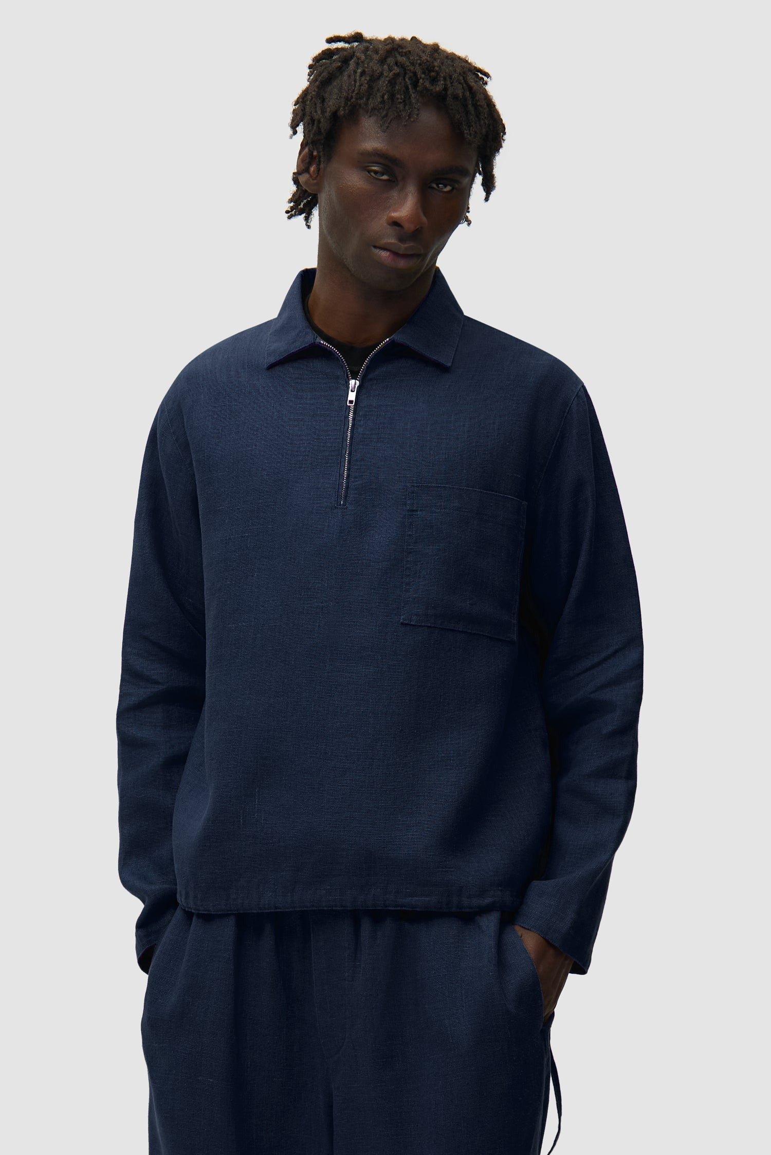 Arte Linen Quarter Zip Pullover Navy