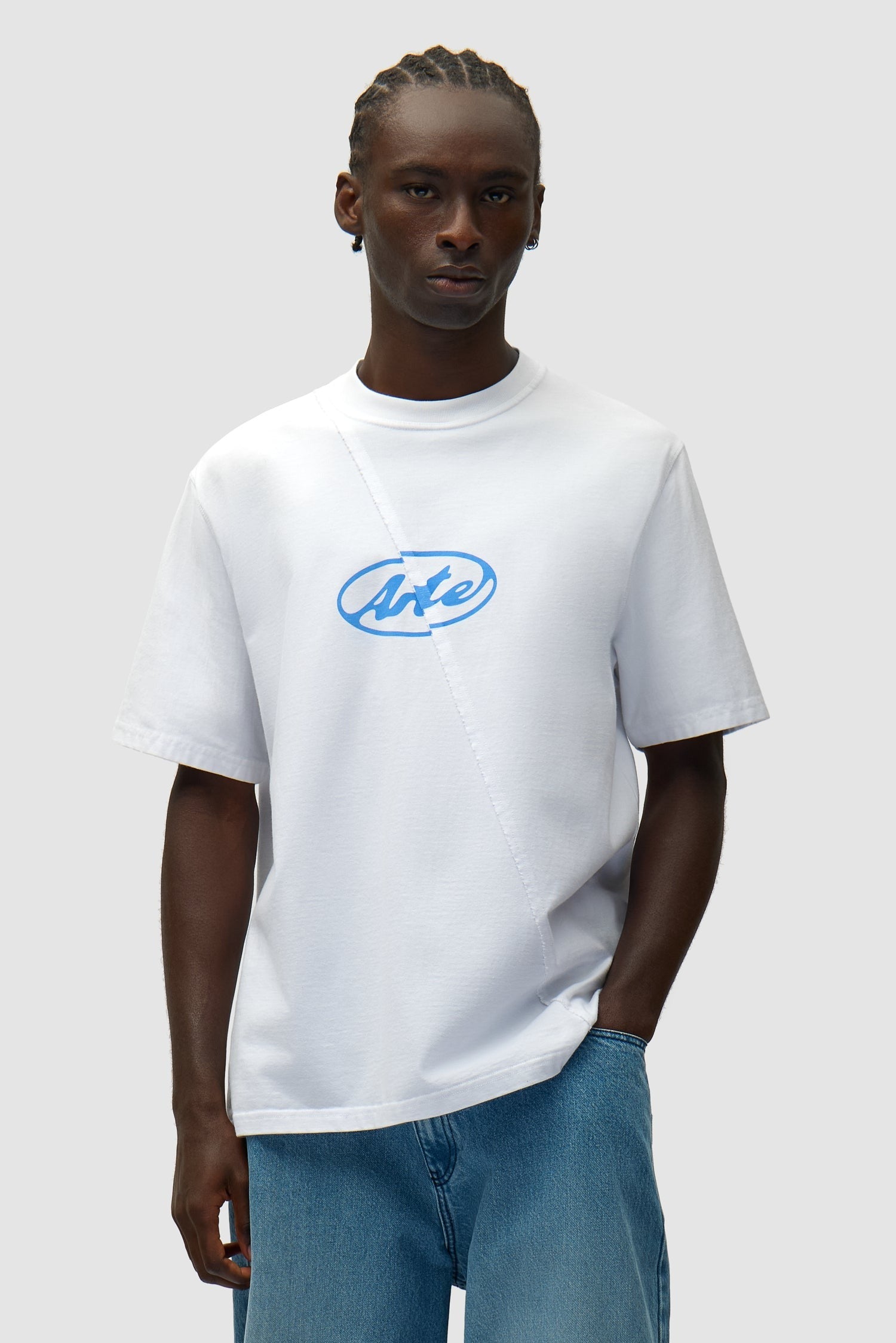 Arte Circle Logo Tee White