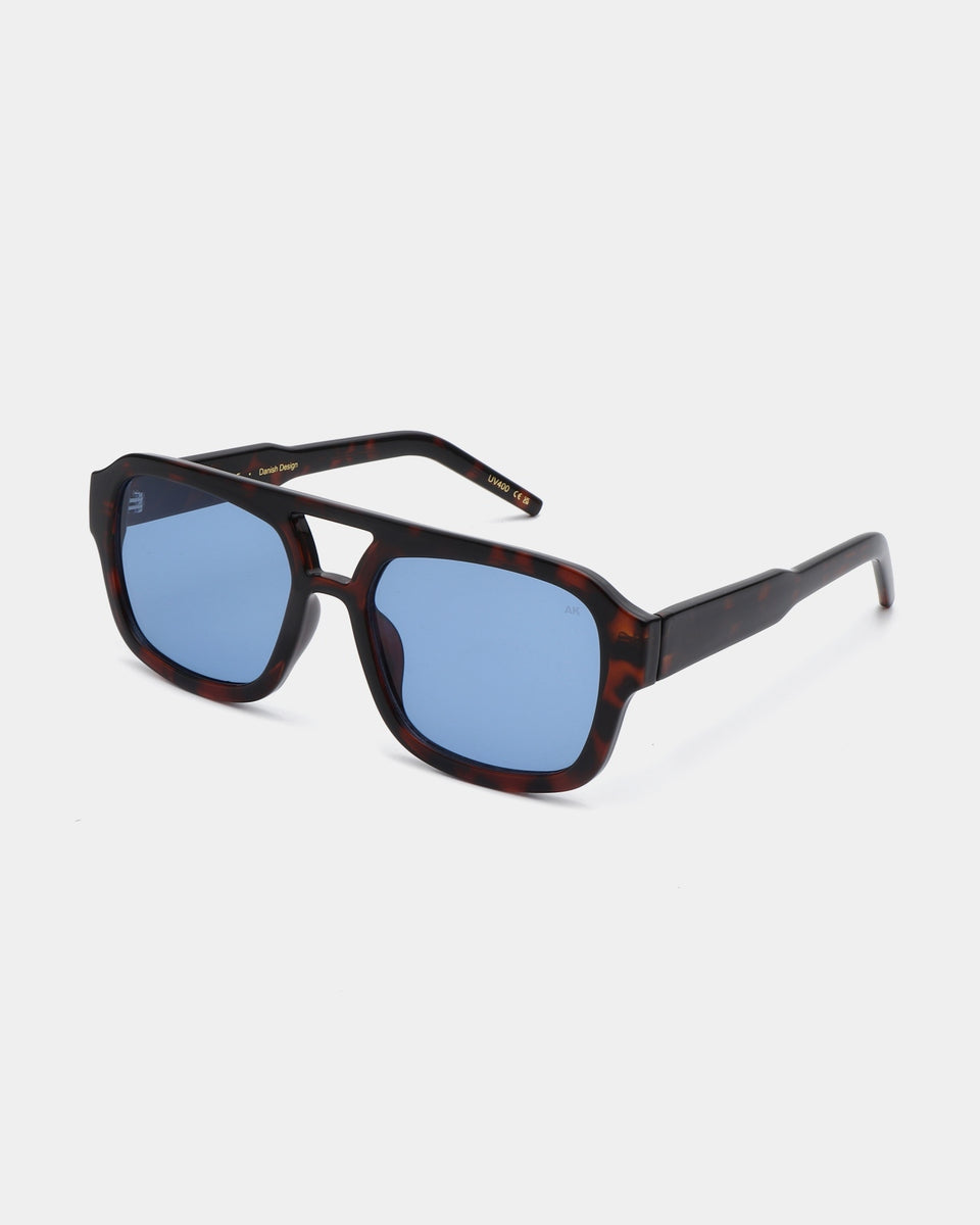 A Kjaerbede Kaya Demi Tortoise Blue Lens