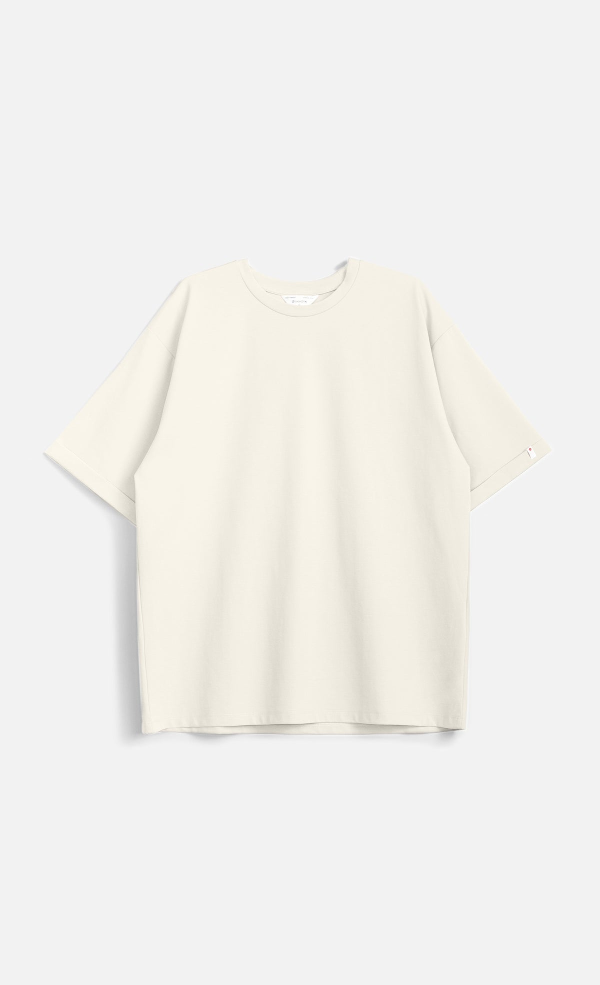 Wooden Tee Over Akita Off White